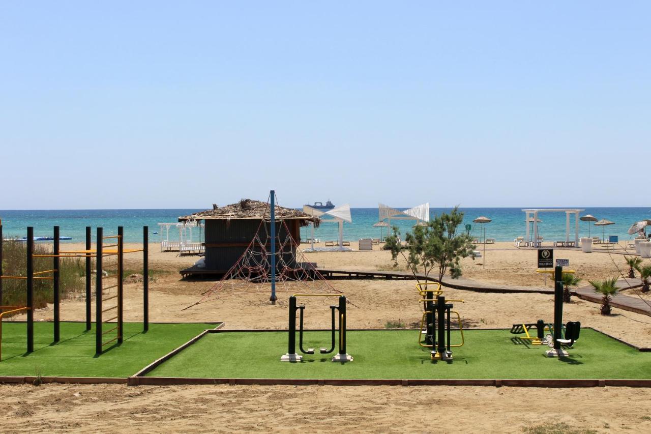Caesar Beach Villas And Apartments Gastria Exteriér fotografie
