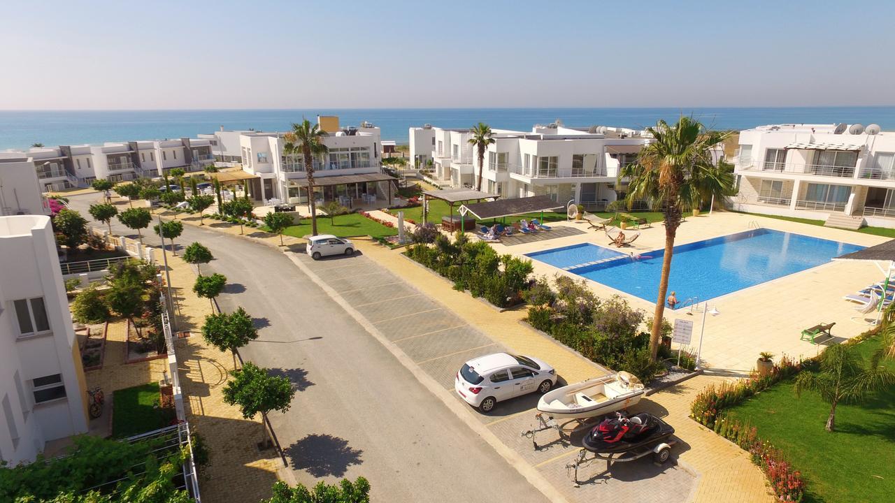 Caesar Beach Villas And Apartments Gastria Exteriér fotografie